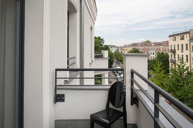 Til - Balkon 2