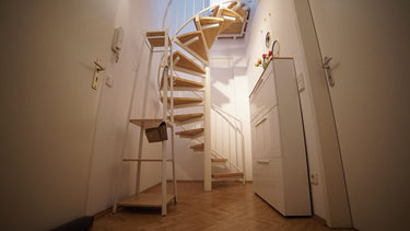 Costache - Treppe