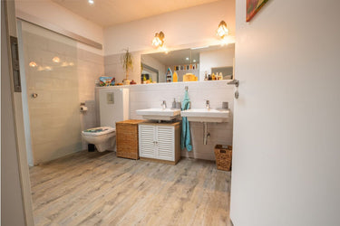 Grande - Bathroom