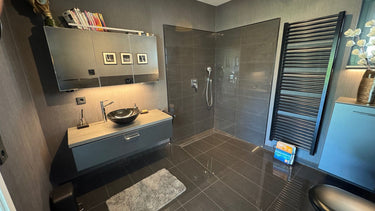 Tom - Badezimmer - 2