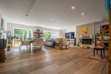 Grande - Living room