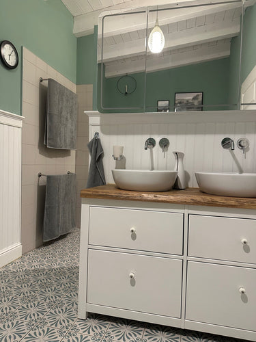 Caroll - Bathroom