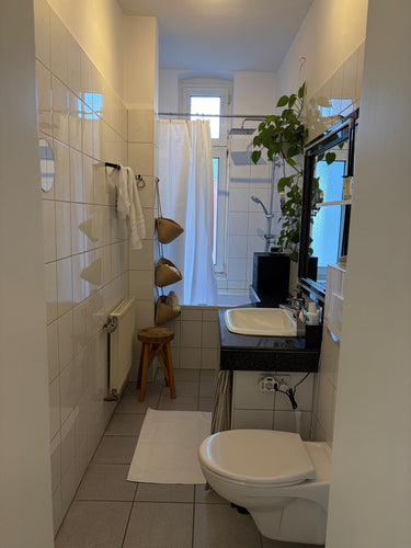 Sal - Bathroom