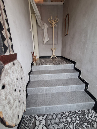 Imari - Eingangsbereich
