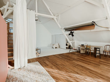 Lyons - Room